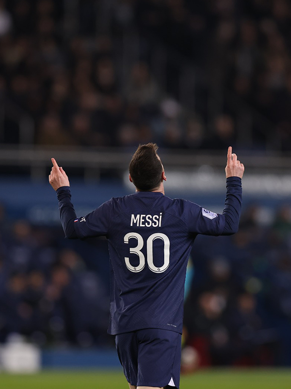 九游-里程碑夜尼斯临场应变，法甲冲刺阶段刷纪录，悬念犹存，身体对抗强度拉满的简单介绍-九游